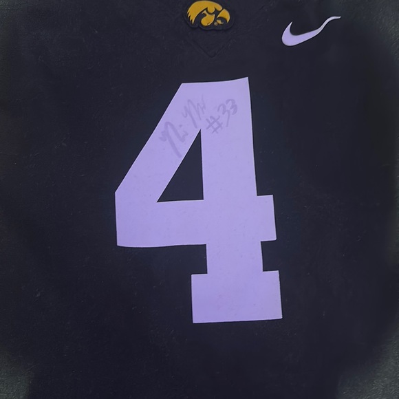 Riley moss sighned jersey